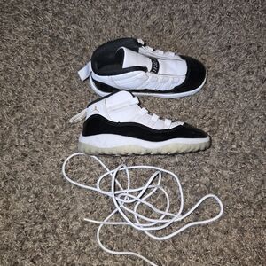 8c Black and White Jordans